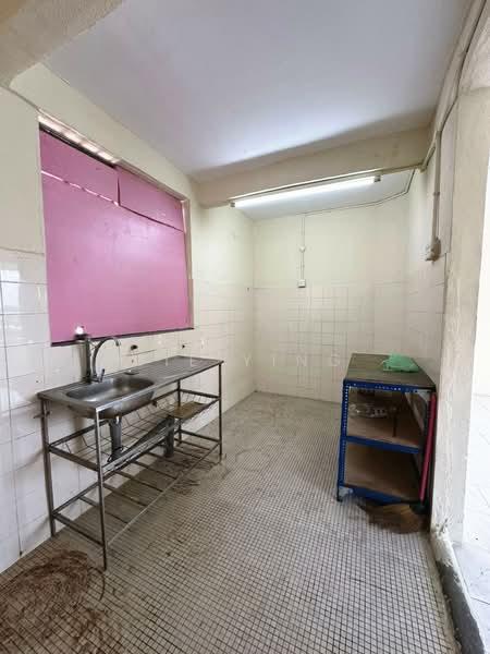 Taman Mengkudu Flat - 4