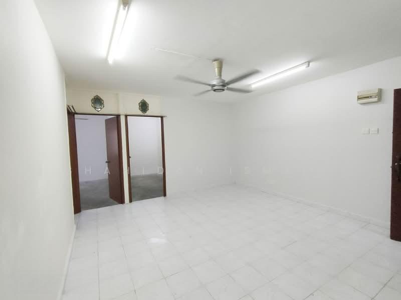 Desa Pandan Flat - 3