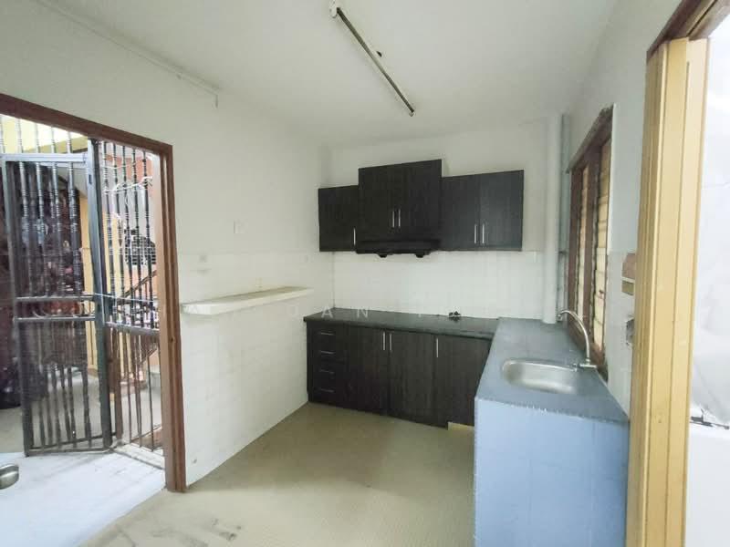 Desa Pandan Flat - 4