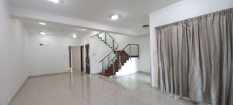 2.5 storey Terraced House at USJ Heights - 2