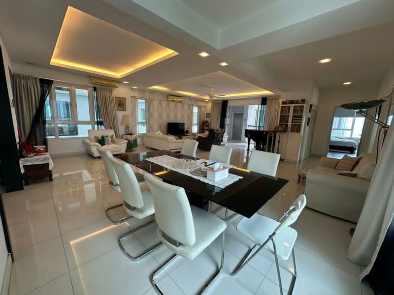 Platino Condominium - 2