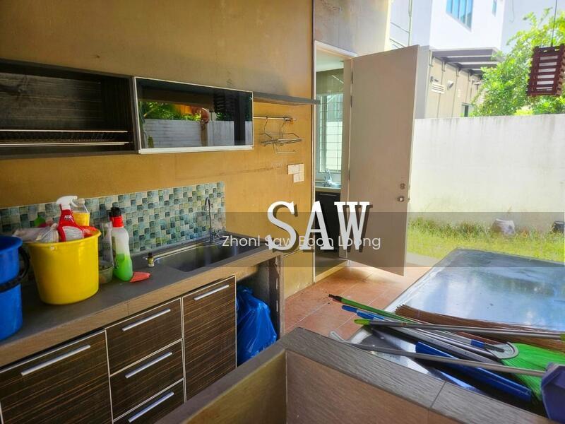 Bay Garden Semi D - 4