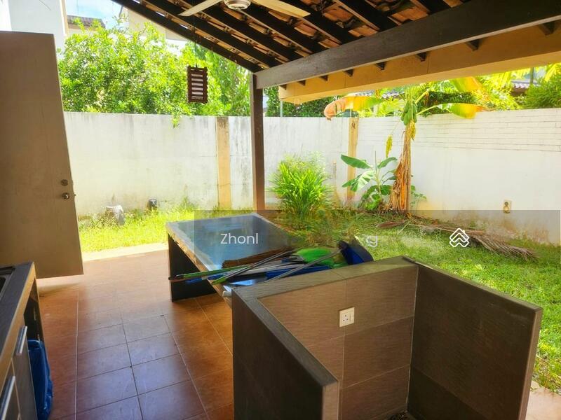 Bay Garden Semi D - 1