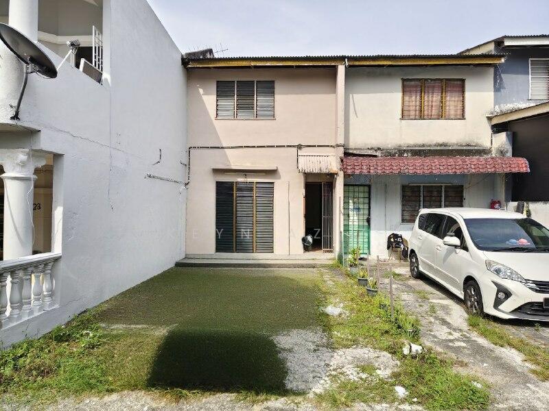 Taman Lingkaran Nur - 1