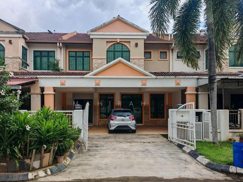 Warisan Indah, Kota Warisan - 1