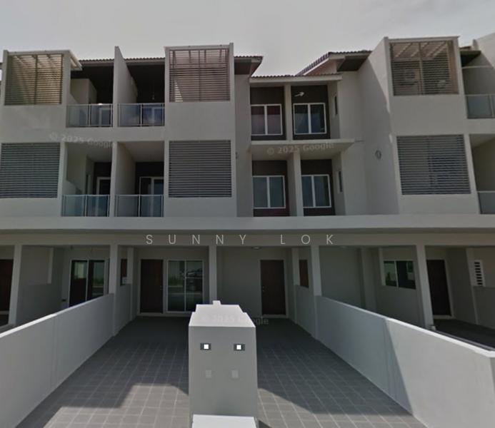 Villa Raintree 1 - 2