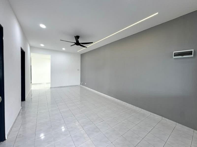 Taman Ungku Tun Aminah - 2