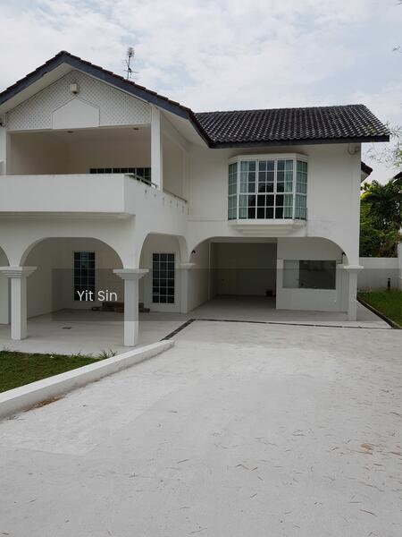 Danga Bay Bungalow - 1