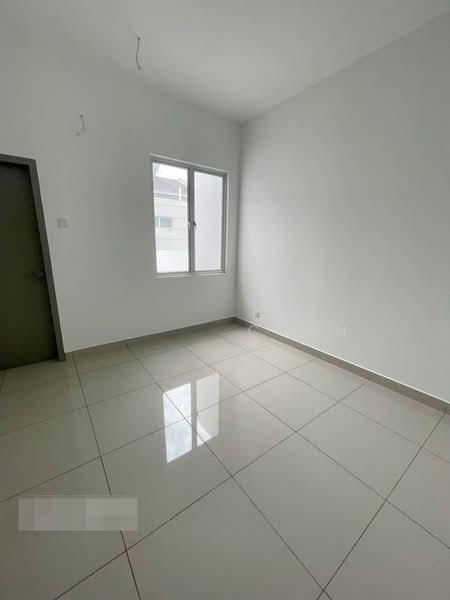 TAMAN SEJATI KEHIJAUAN@AMVERTON LINKS - 4