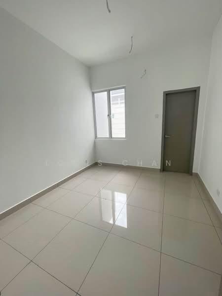 TAMAN SEJATI KEHIJAUAN@AMVERTON LINKS - 5