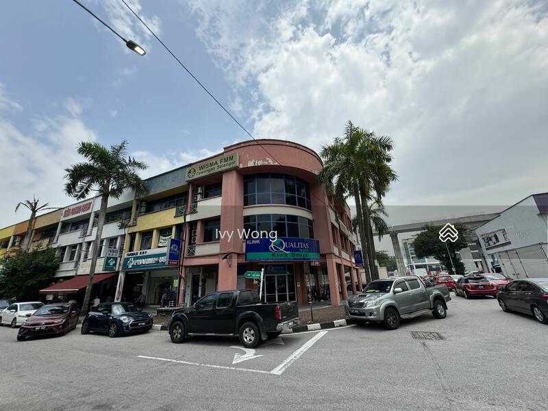 Shop at Glenmarie - 2