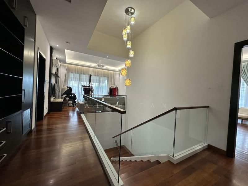 The Residence - 3