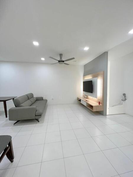 The Lake Residence - 4