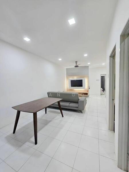 The Lake Residence - 1