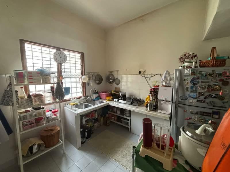 TAMAN BUKIT PERMAI 2 - 3