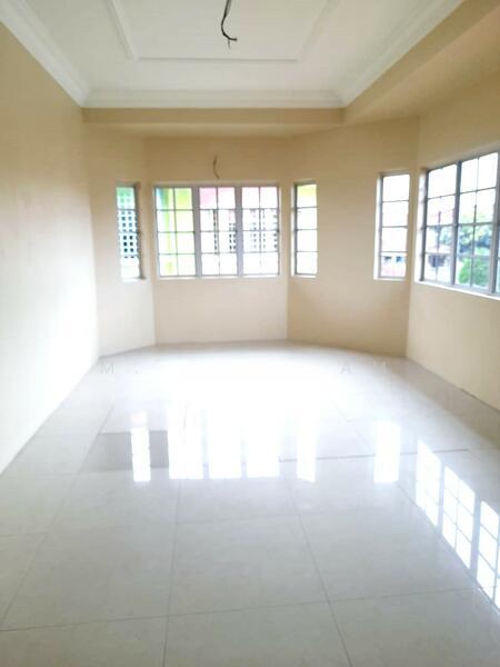 TAMAN SEJATI (KOTA RAJA) RUMAH BANDAR @ AMVERTON LINKS - 5