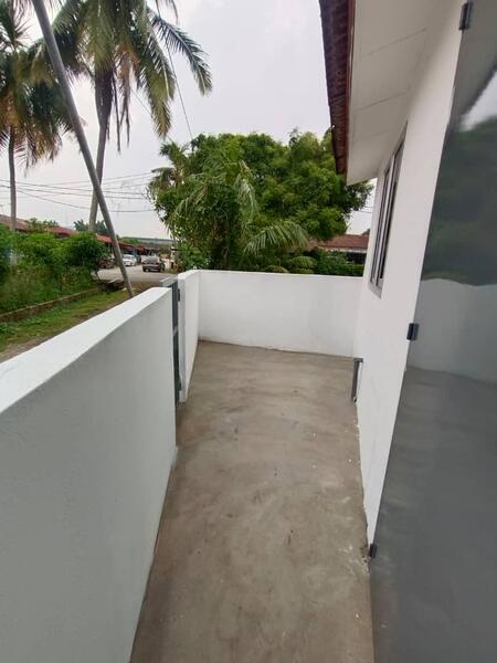 TAMAN EMAS - 5