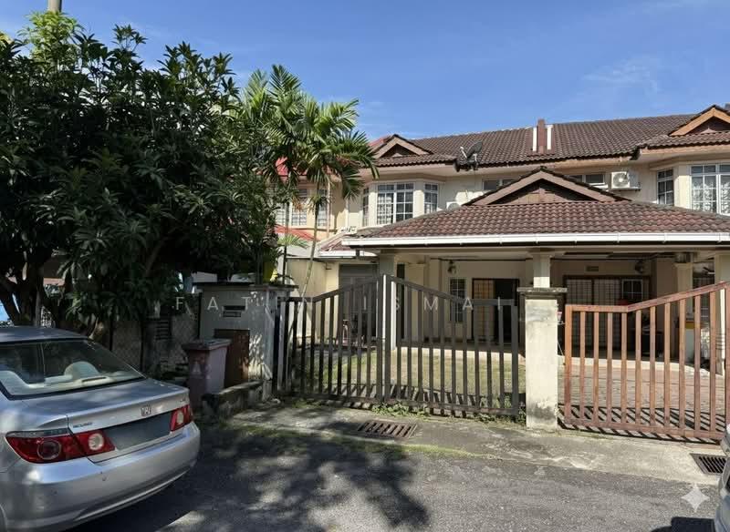 Kota Damansara Seksyen 8 - 1