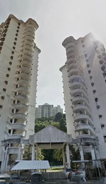 Vista Condominium - 3