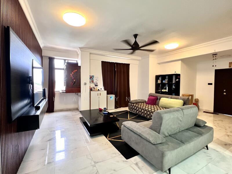 Aloha Tower Condominium - 2