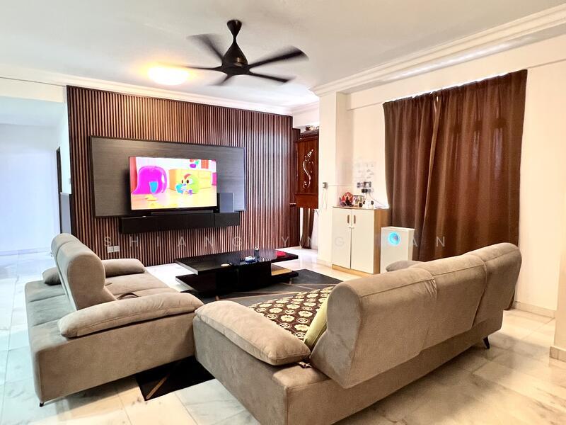 Aloha Tower Condominium - 1