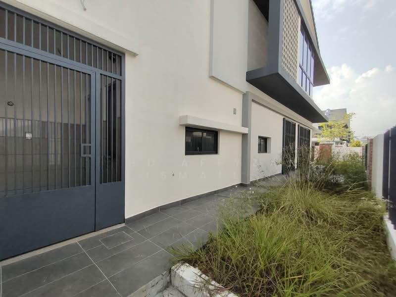 Elmina Green Four - 2