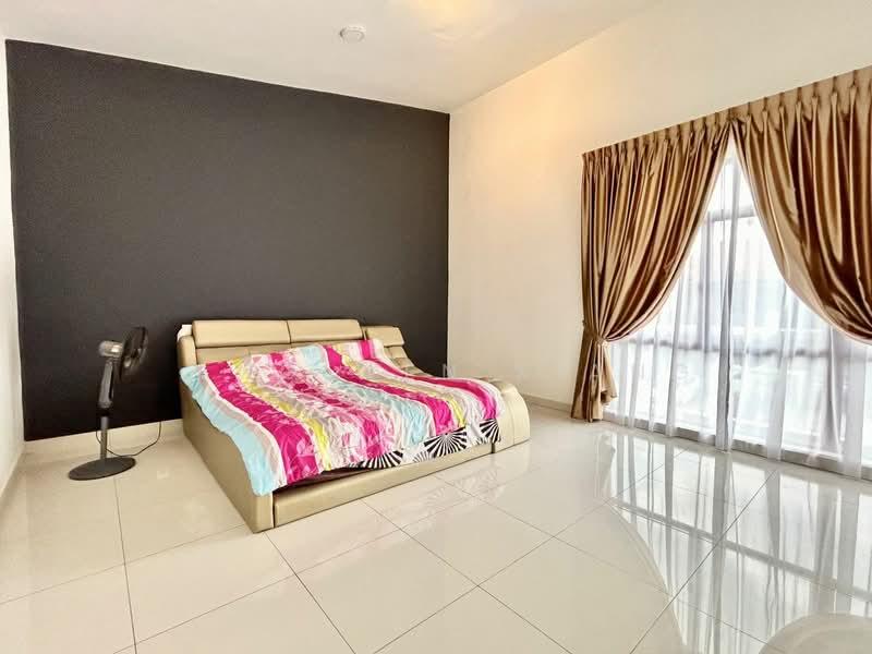 Rini Heights - 3