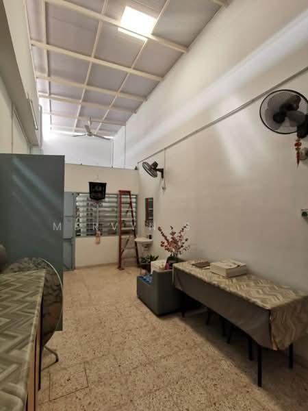 LEBUHRAYA JELUTONG - 4