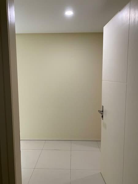 Hampshire Place - 3