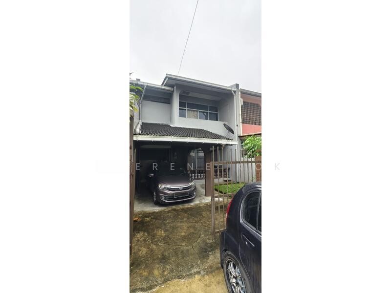 Double Storey Terrace Intermediate @ Lorong Pasir Rock Road - 5
