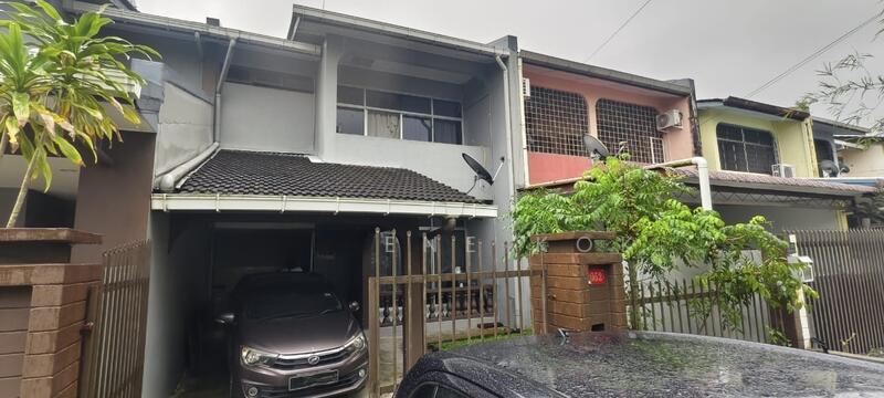 Double Storey Terrace Intermediate @ Lorong Pasir Rock Road - 4