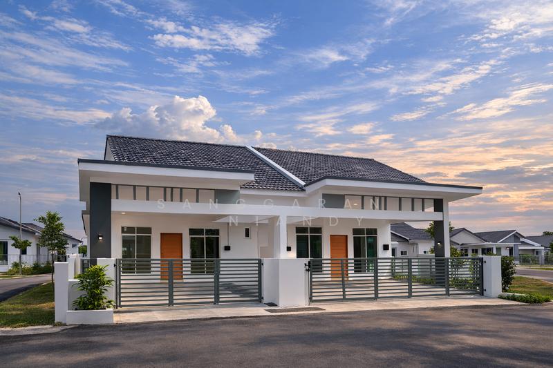 RUMAH BERKEMBAR SETINGKAT DI SERDANG - 4