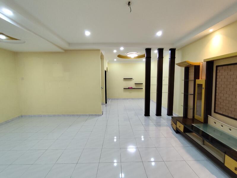 Taman Pulai Utama - 5