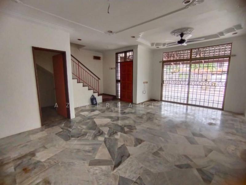 Taman Putra Permai - 1