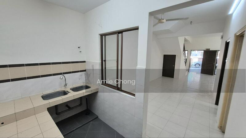 Tiara Lake Park - 10T2 - 3