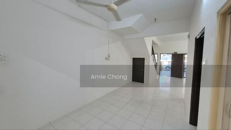 Tiara Lake Park - 10T2 - 2