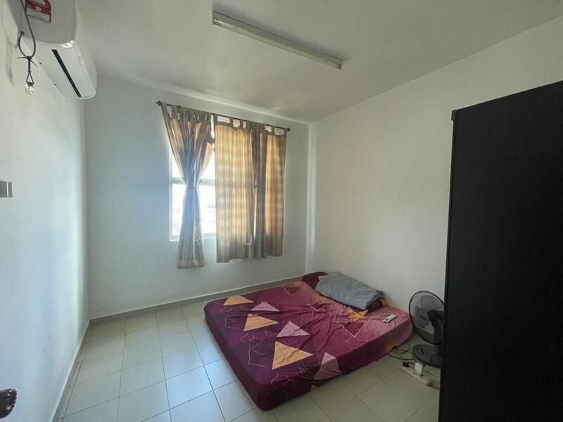 Lake View Suites - 3