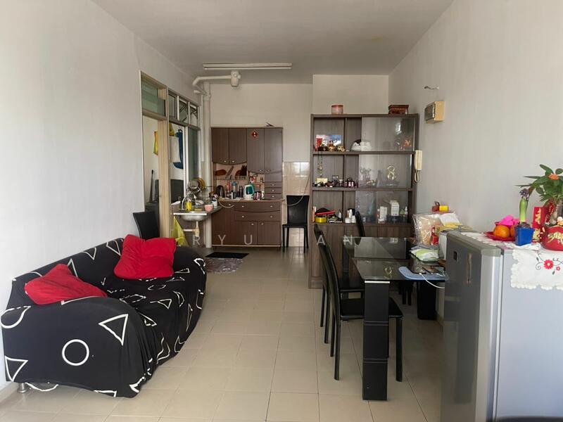 Lake View Suites - 1