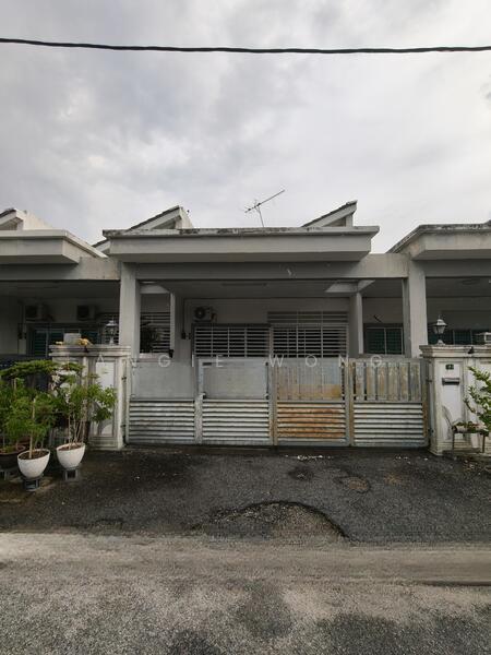 Taman Lapangan Kiara - 1