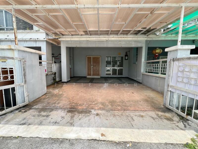 Taman Sri Putra Sungai Buloh - 3