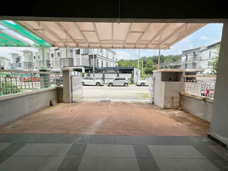 Taman Sri Putra Sungai Buloh - 5