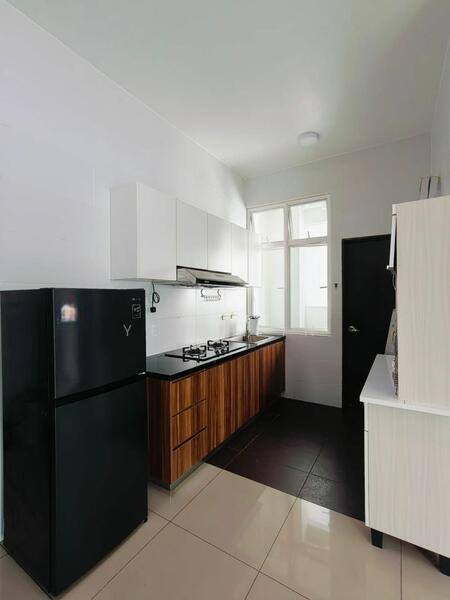 M Condominium @ Larkin - 4