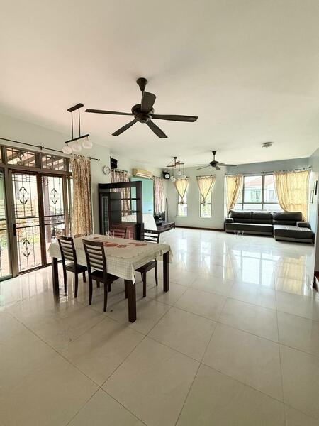 Taman Austin Heights - 2