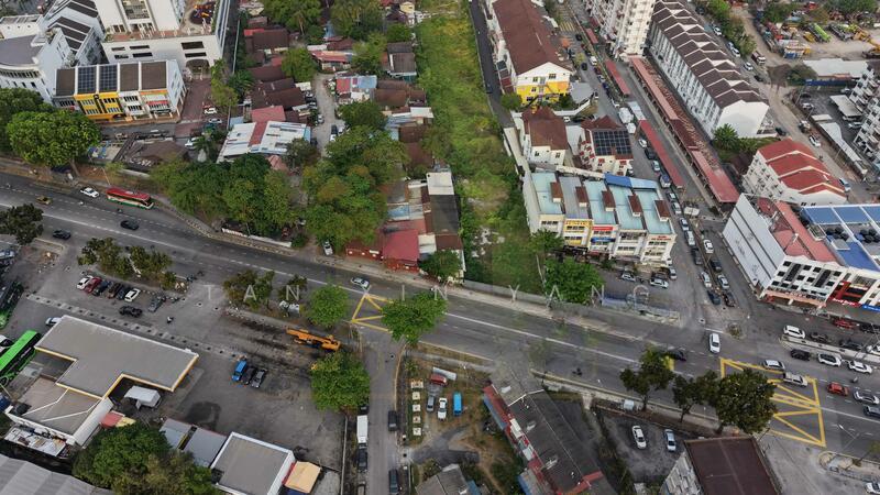Jelutong Main Road New 3 Storey Shoplot - 4