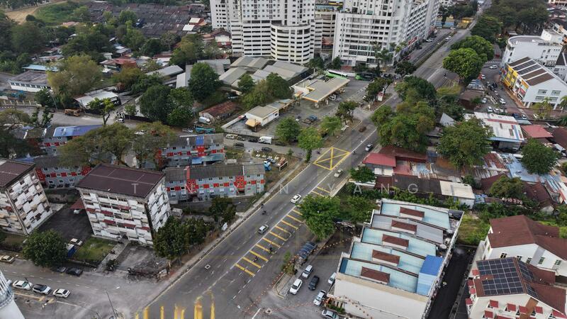 Jelutong Main Road New 3 Storey Shoplot - 3