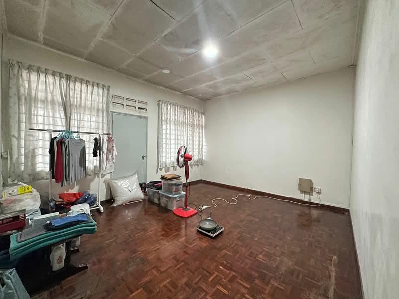 Skudai - 4