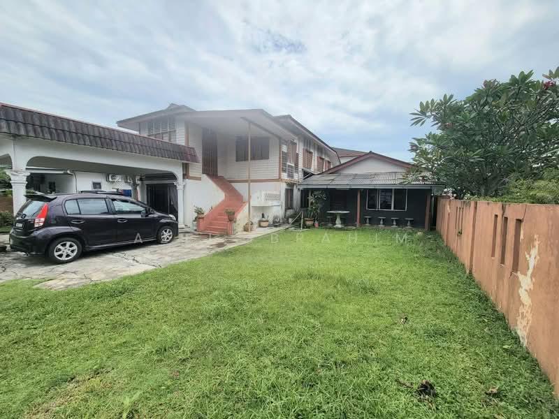 Kampung Melayu Ampang - 1