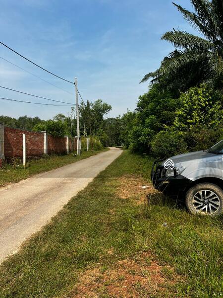 Lendu Land Freehold Beside Road - 1