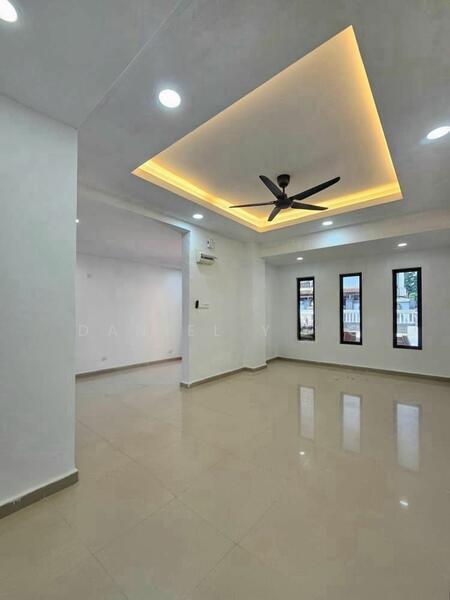 Taman Johor Jaya - 3