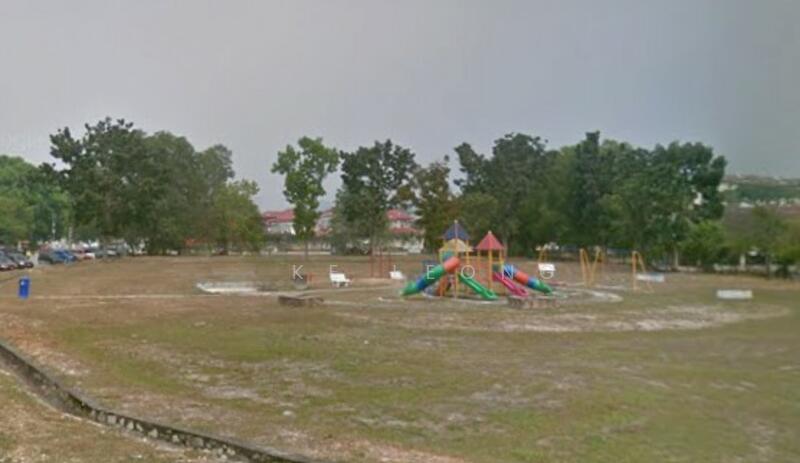 Pangsapuri Merak - 5